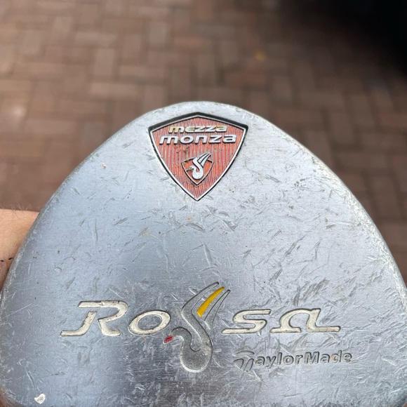 Taylormade Mezza Monza Rossa Putter in right handed 
Used - Picture 4 of 9